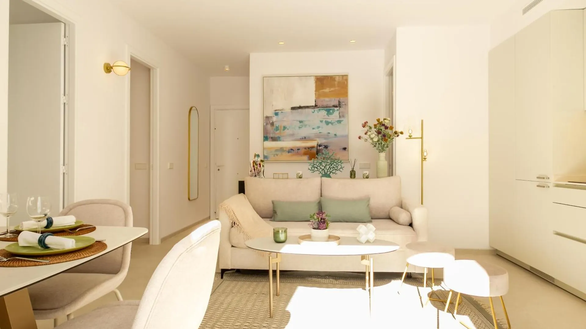 Marbella Banus Suites - Playas Del Duque Beachside Complex España